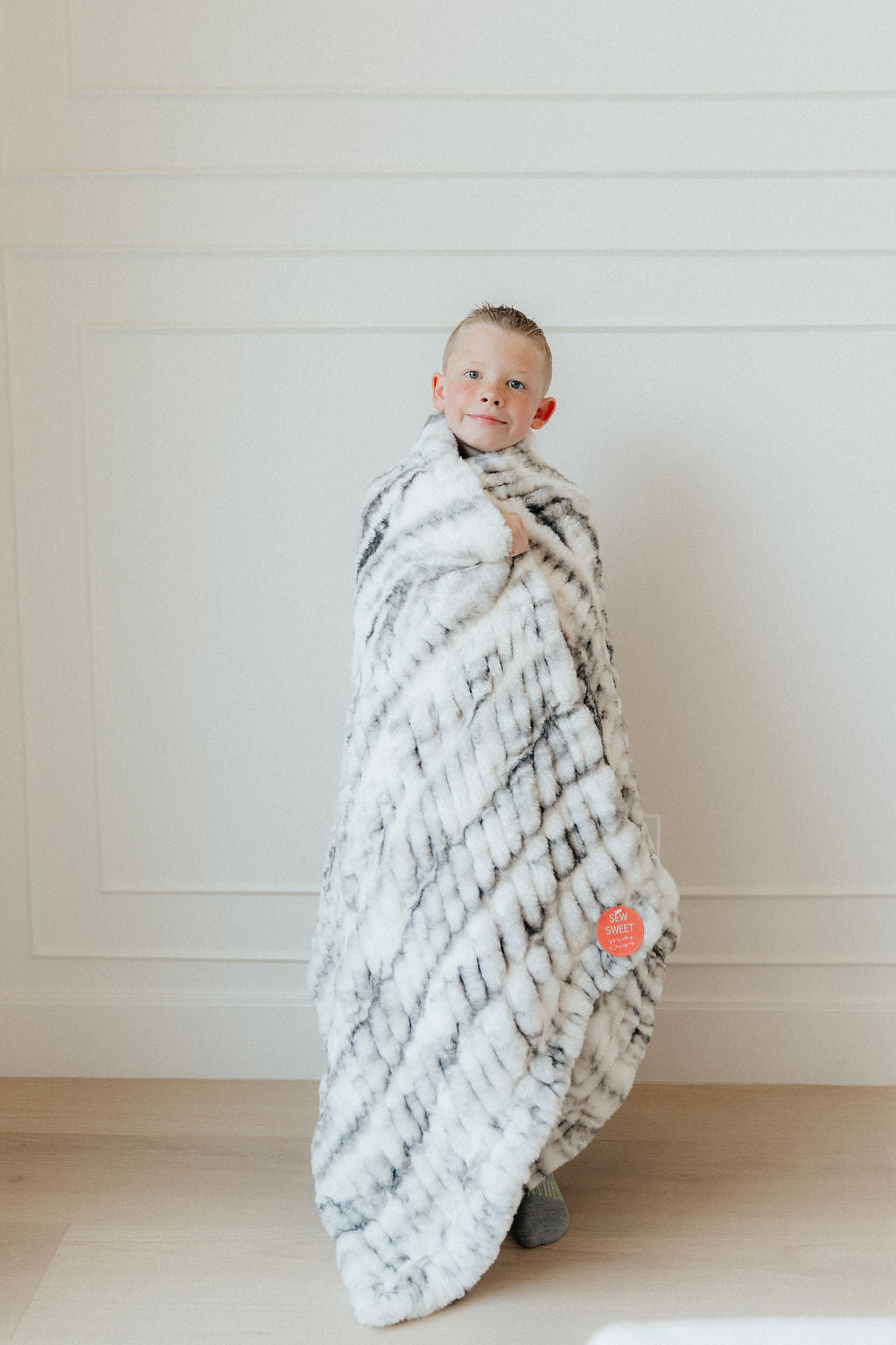 Milan Enzo Husky Minky Blanket