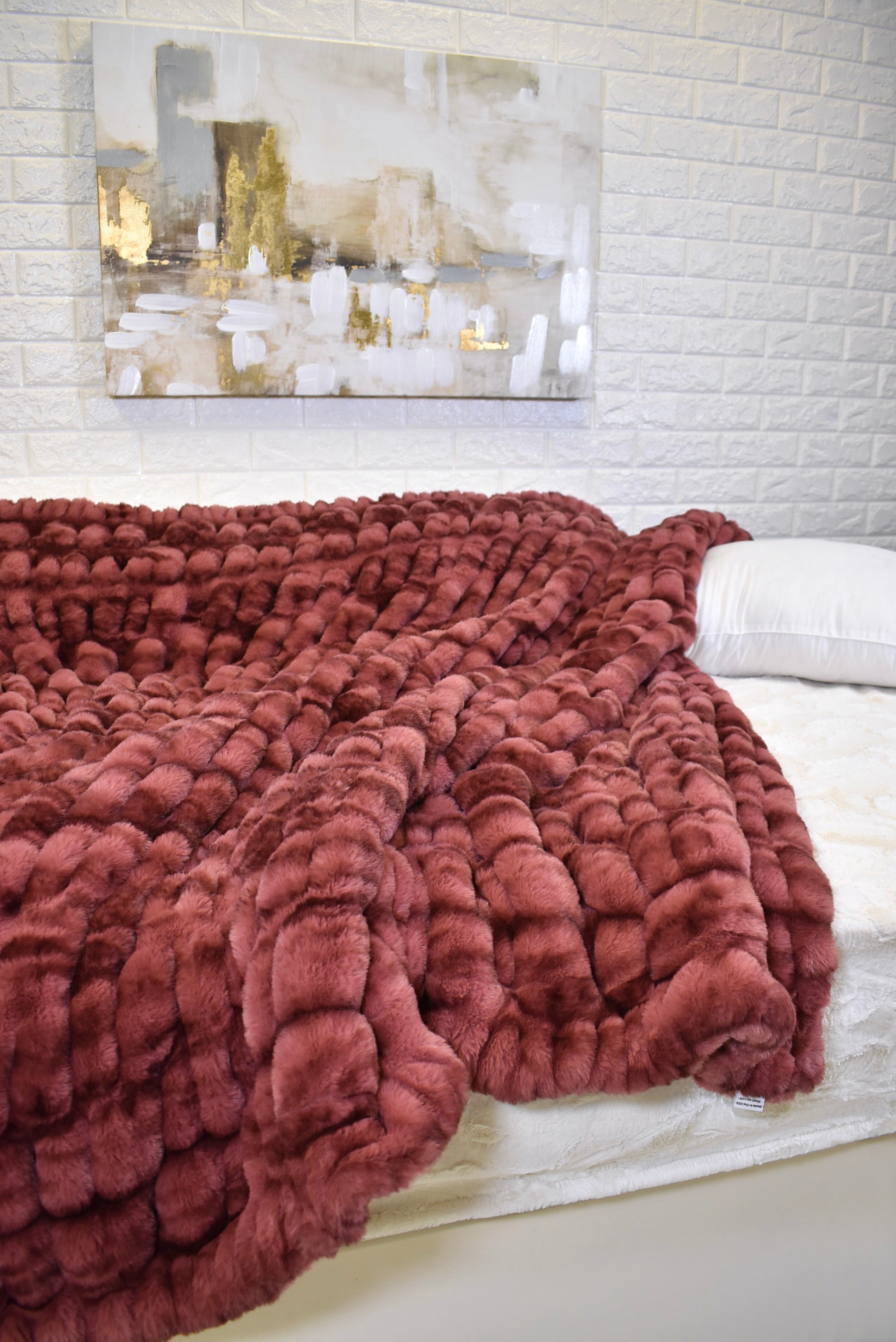 Milan Enzo Desert Rose Minky Blanket