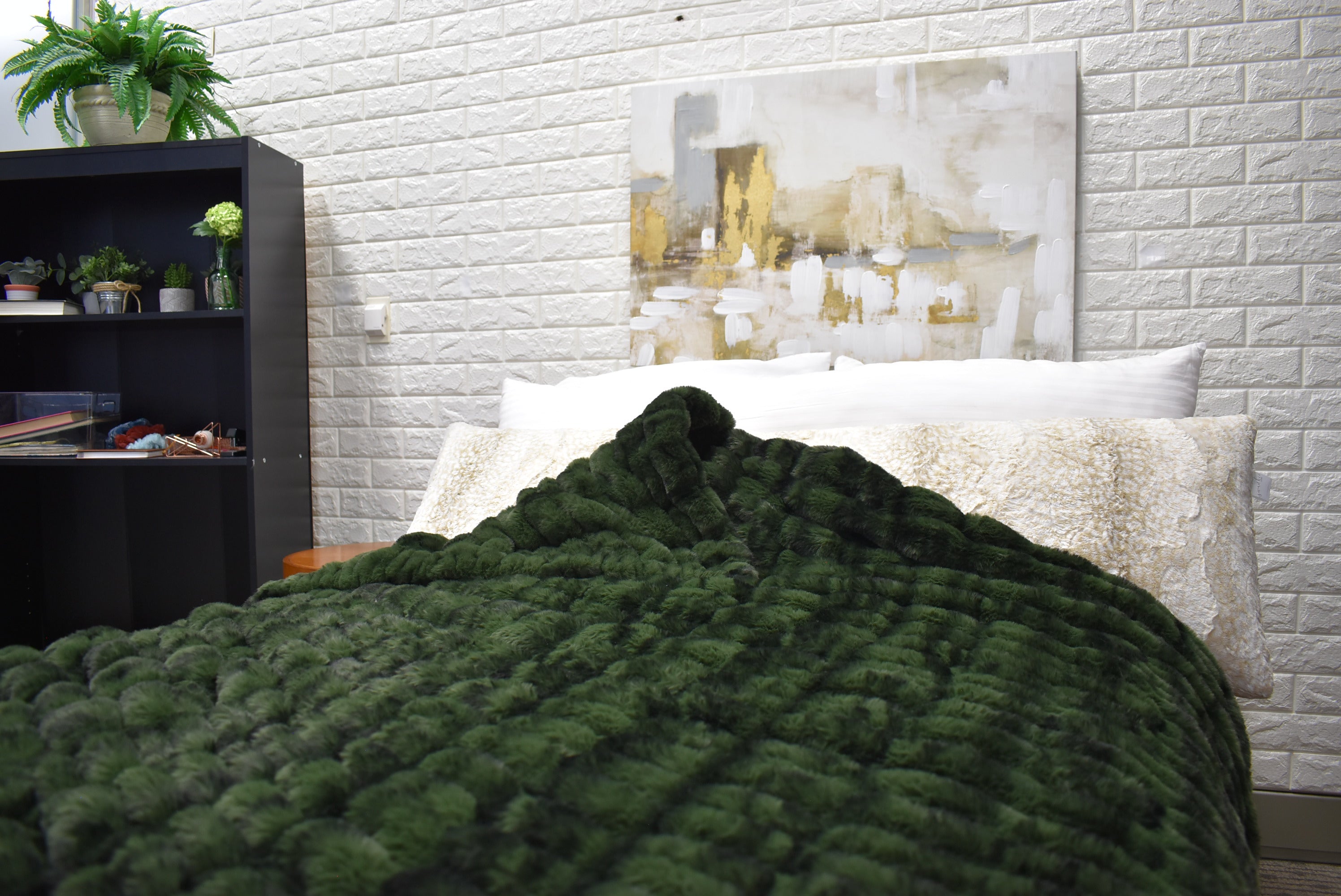 Milan Enzo Loden Minky Blanket