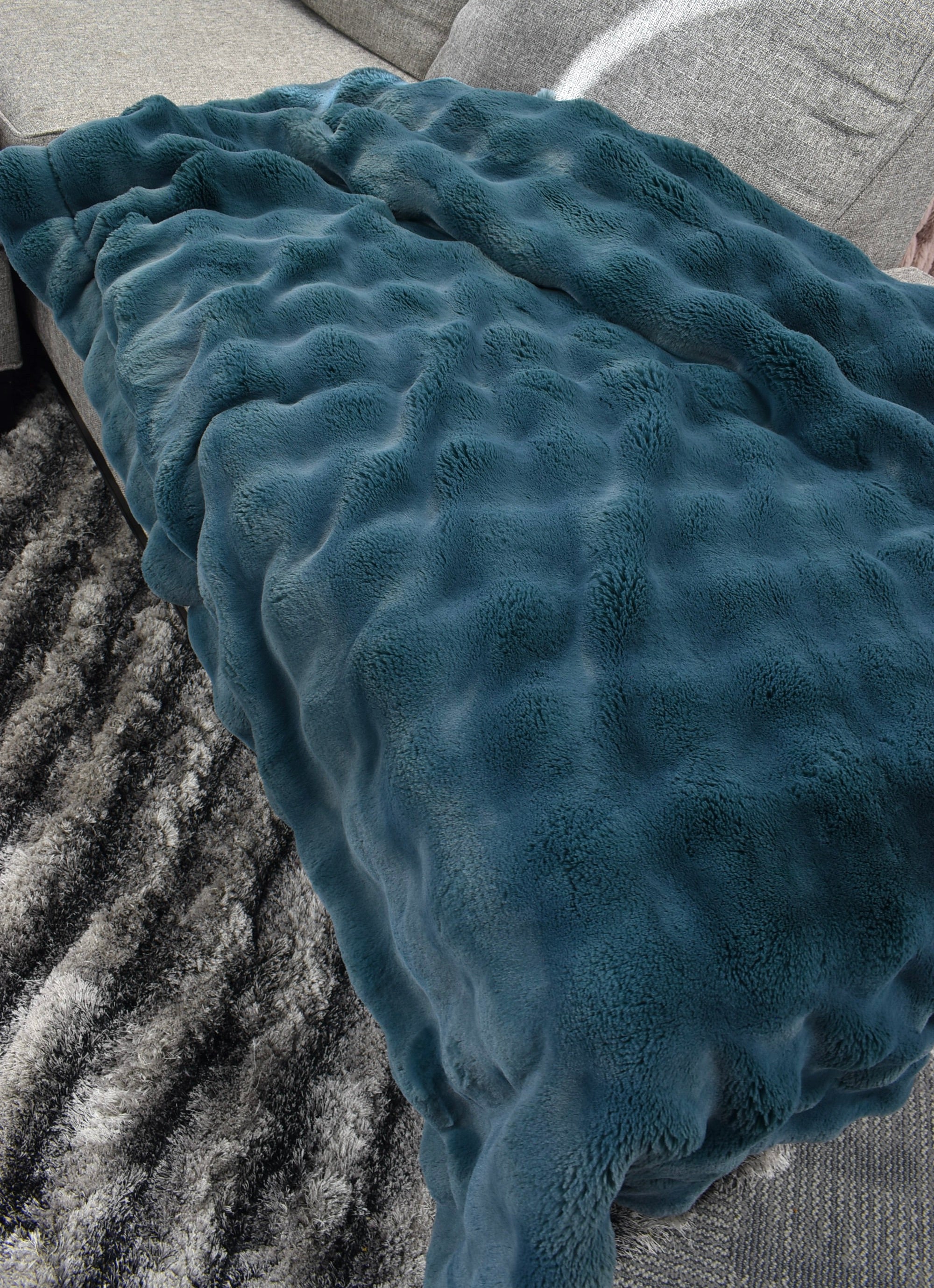 Powderpuff Spruce Minky Blanket