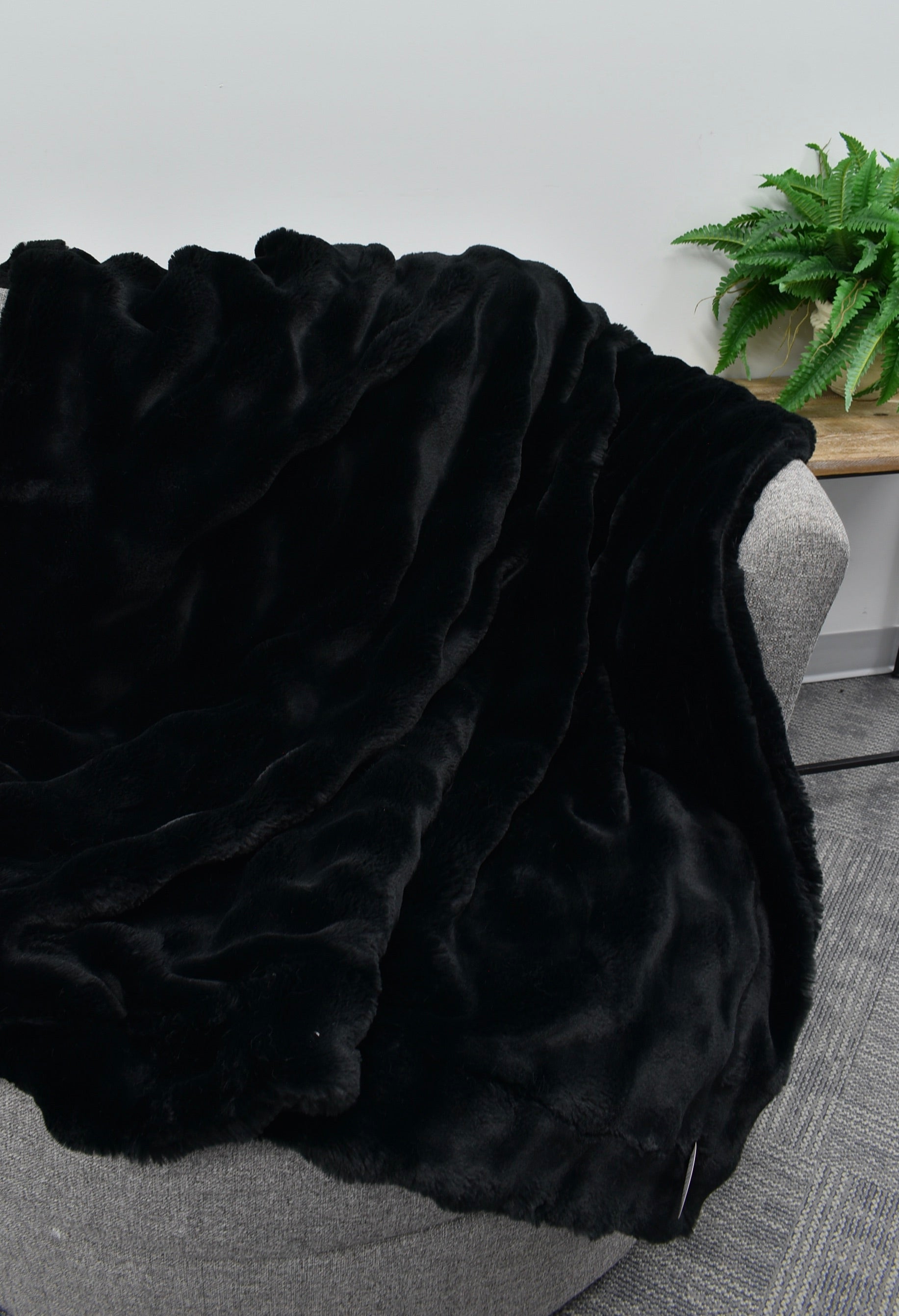 Powderpuff Black Minky Blanket