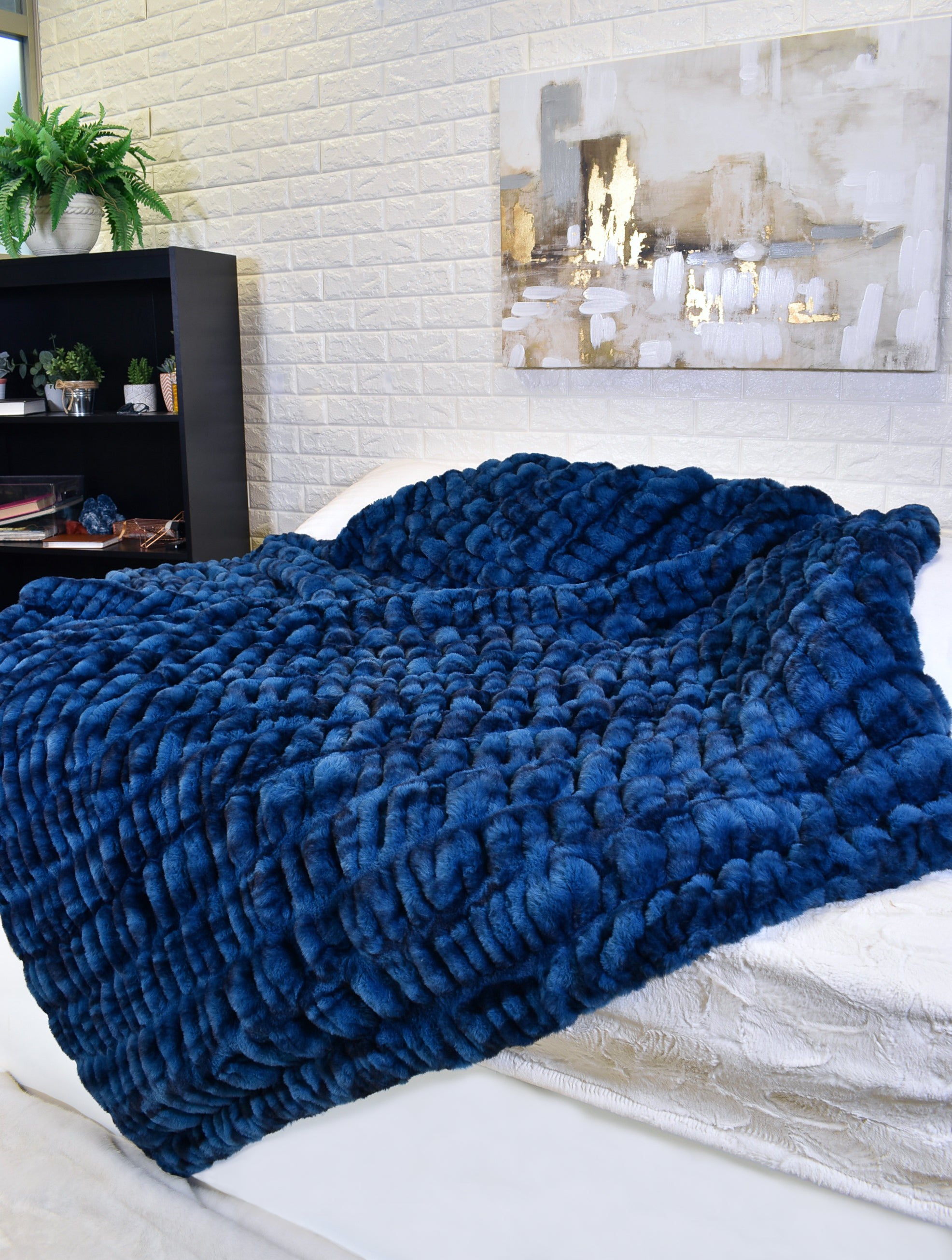 Milan Enzo Dark Sea Minky Blanket