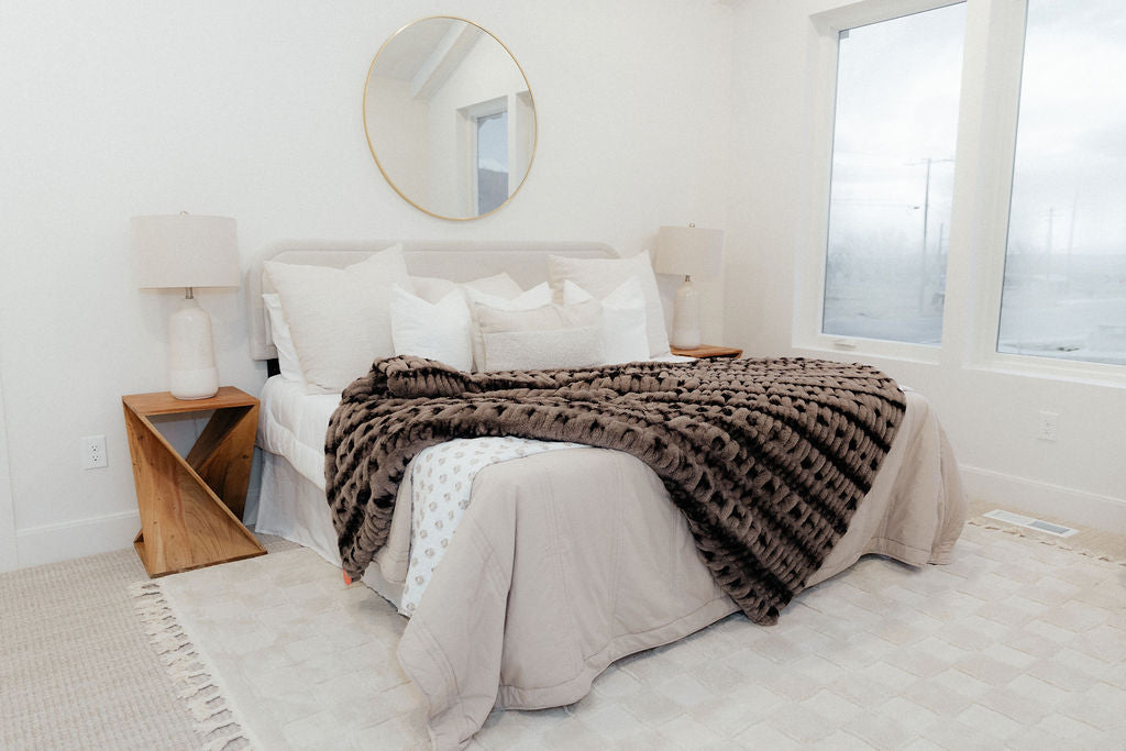 Milan Luca Cocoa Minky Blanket