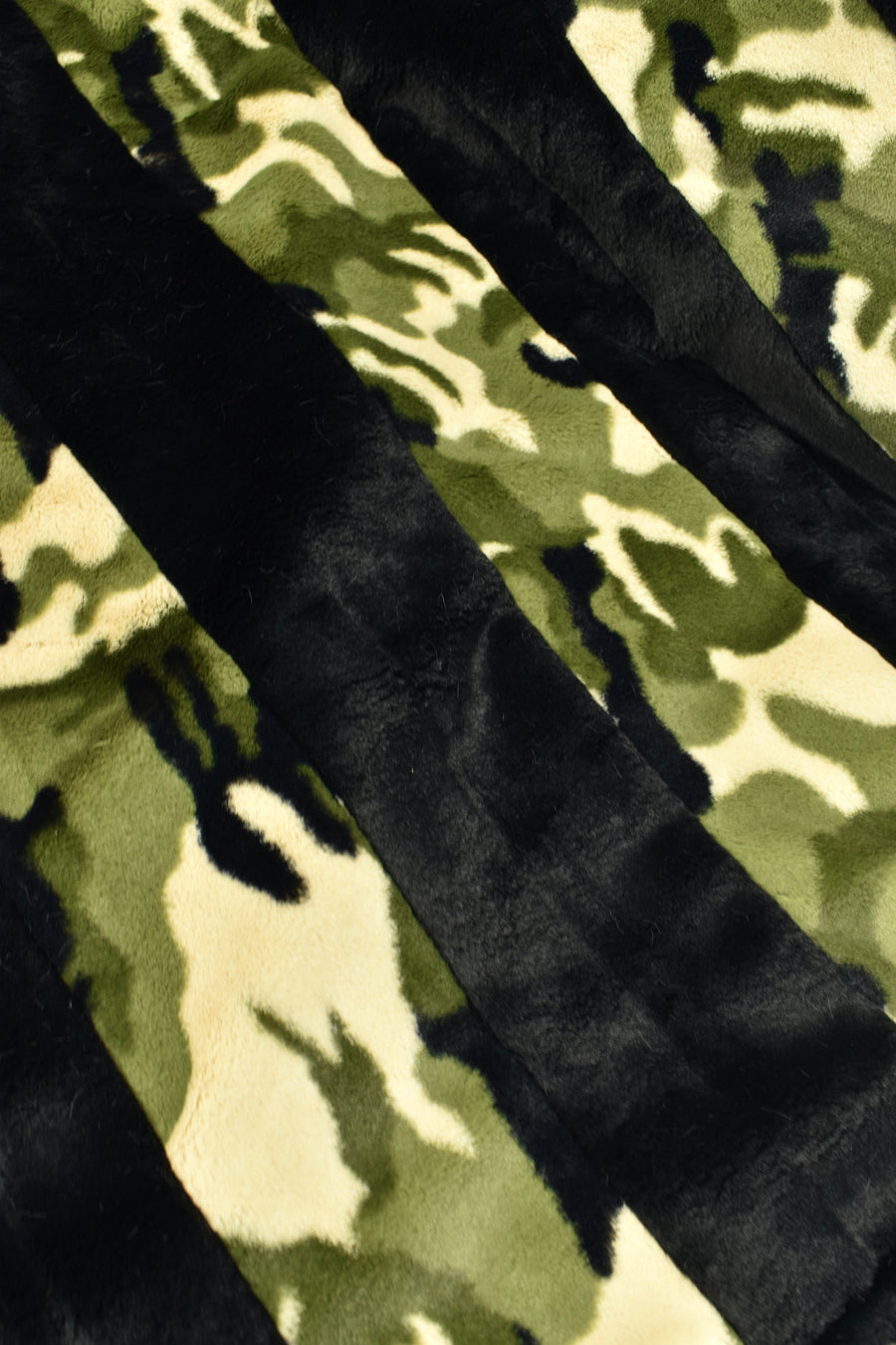 Sydney Black & Camo Green  - XL Flag Strip Minky Blanket