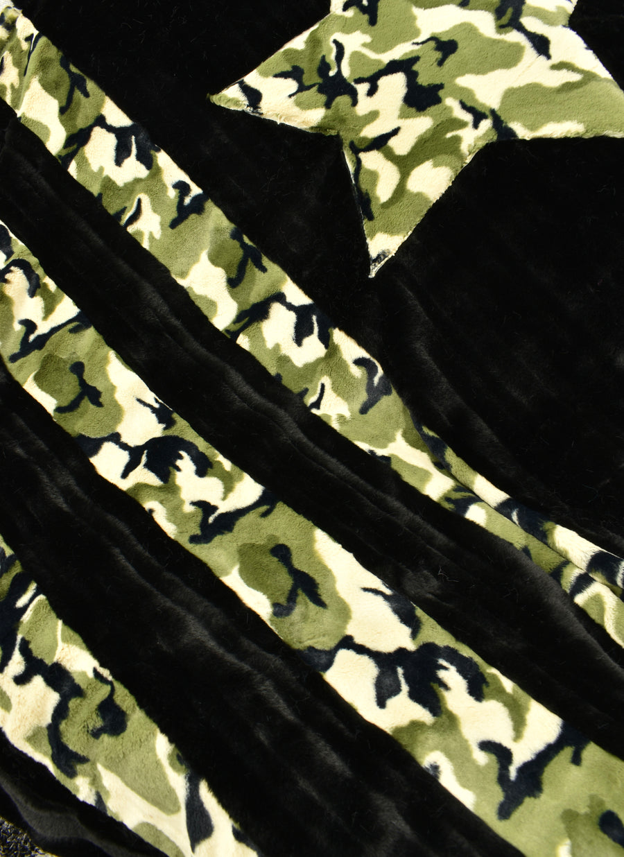Vienna Black & Camo Green  - XL Flag Strip Minky Blanket