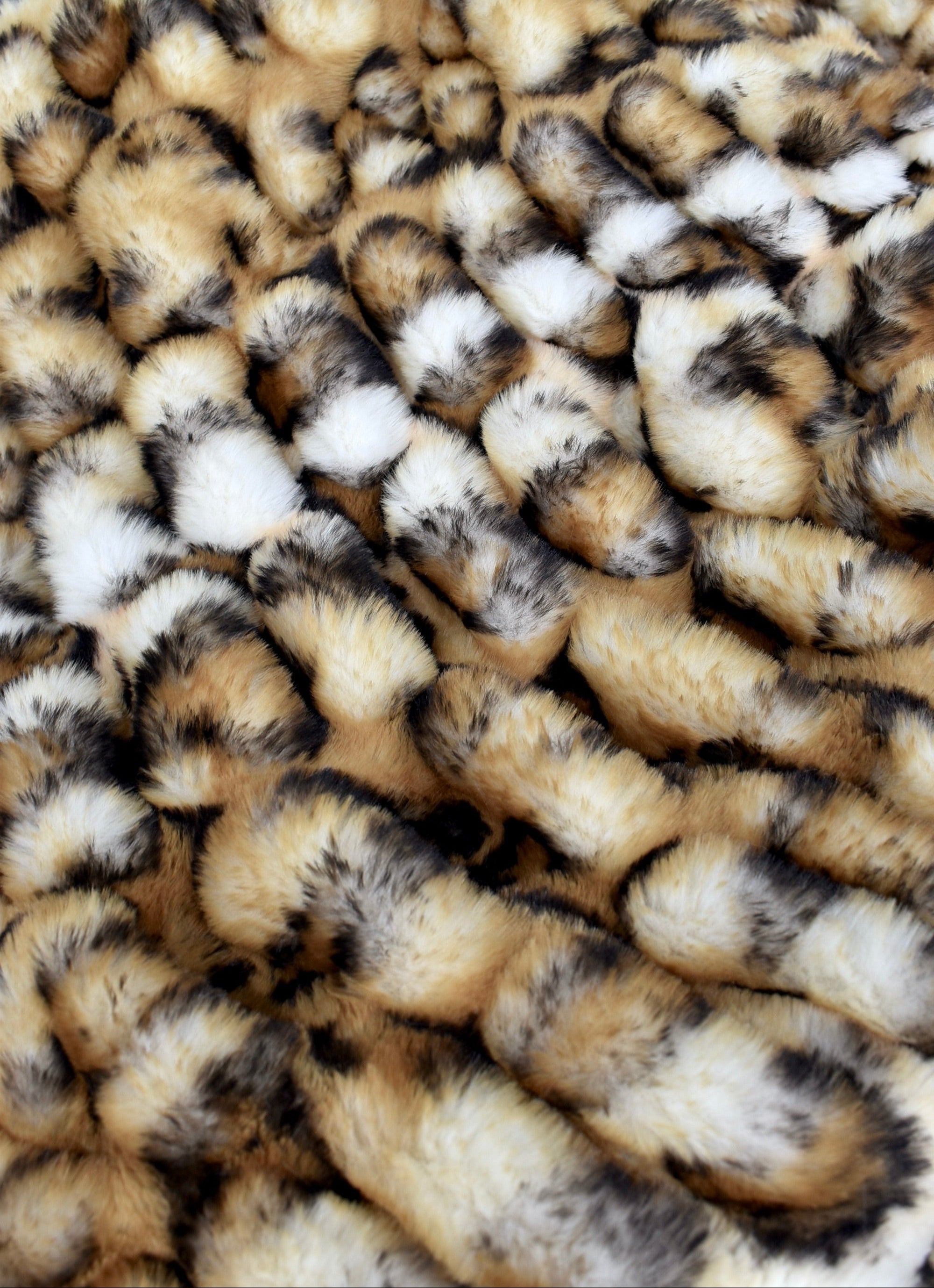 Milan Bobcat Camel / Black Minky Blanket