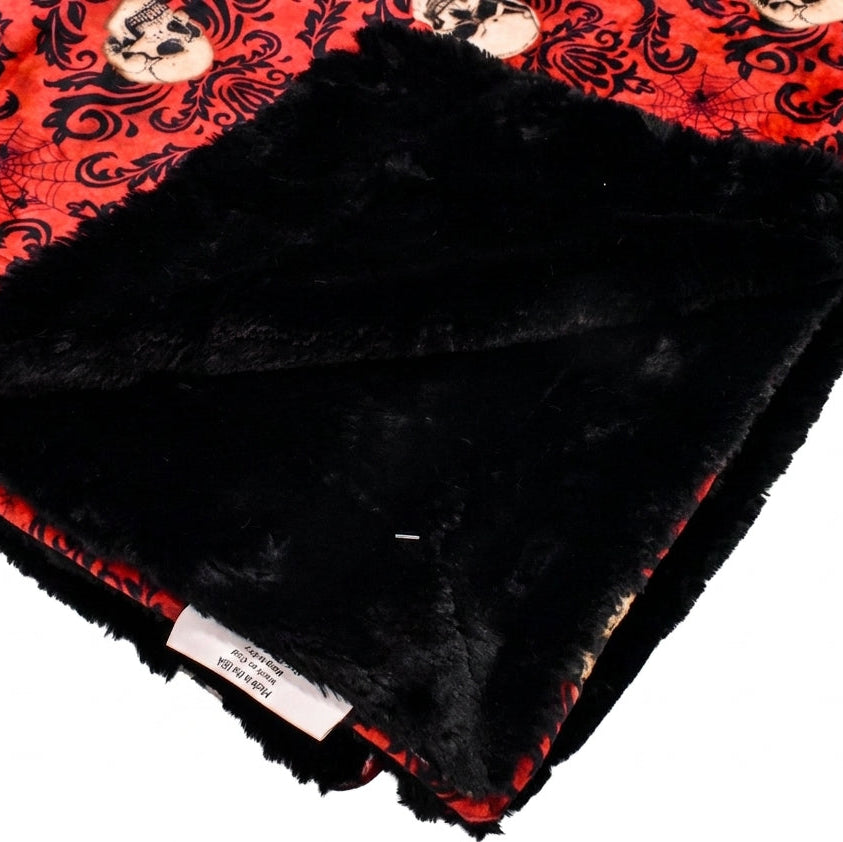 Sculls N Roses Scarlet / Bunny Black - XL Embrace
