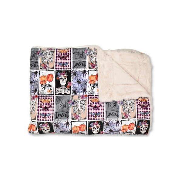 Spooky Chic Multi / Bunny Pearl - XL Embrace