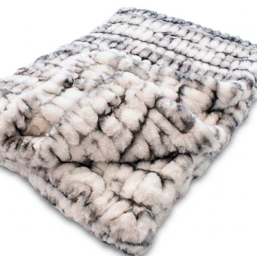 Milan Enzo Husky Minky Blanket
