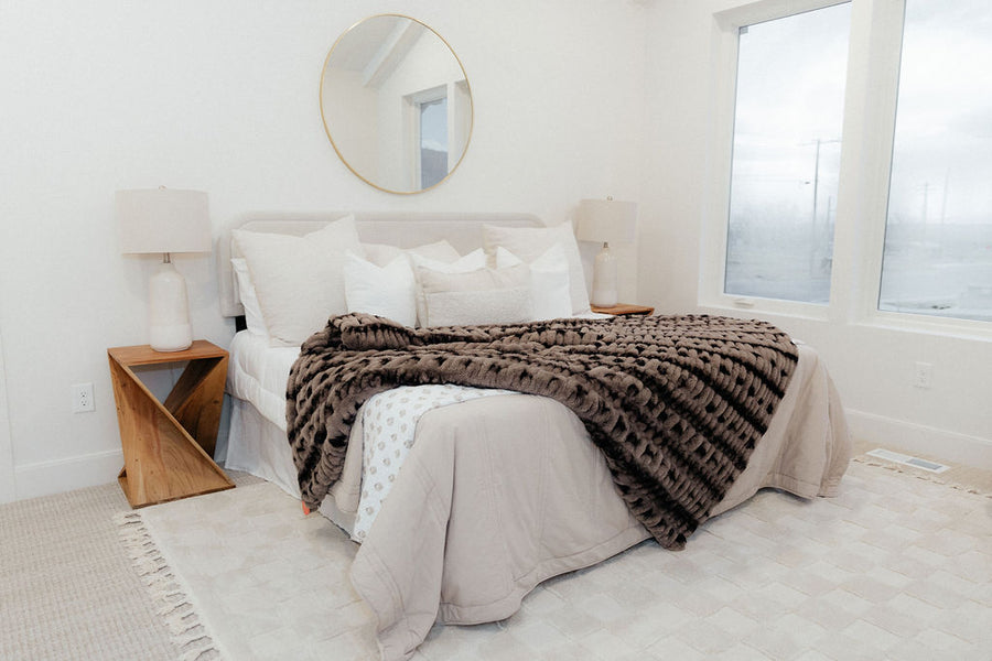 Milan Luca Cocoa Minky Blanket