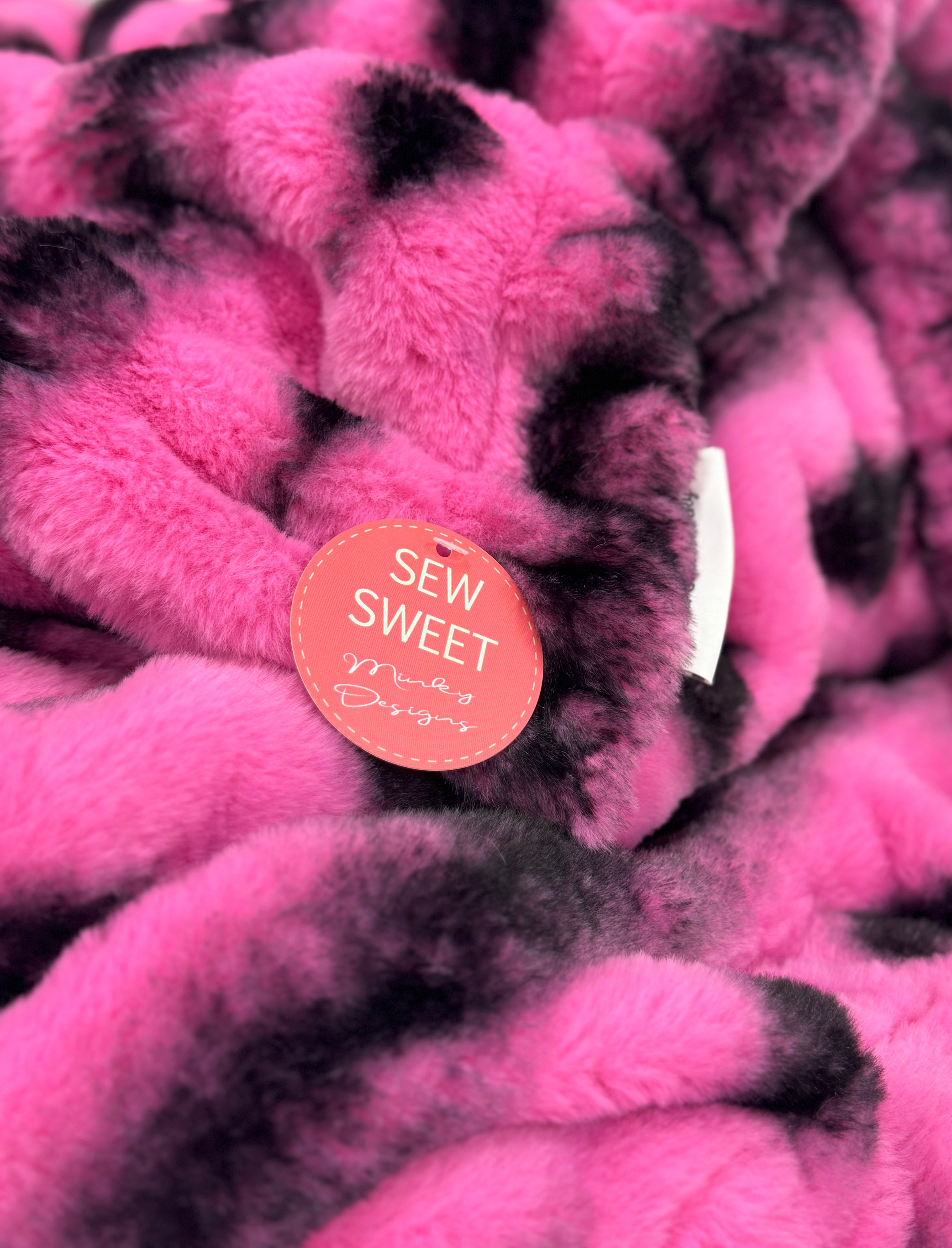 Milan Luca Think Pink Minky Blanket