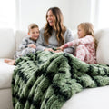 Milan Luca Ivy Minky Blanket