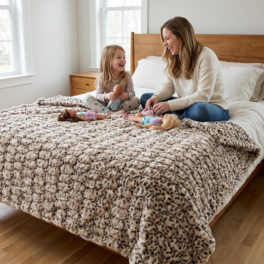 Milan Maple Glaze Cheetah Minky Blanket