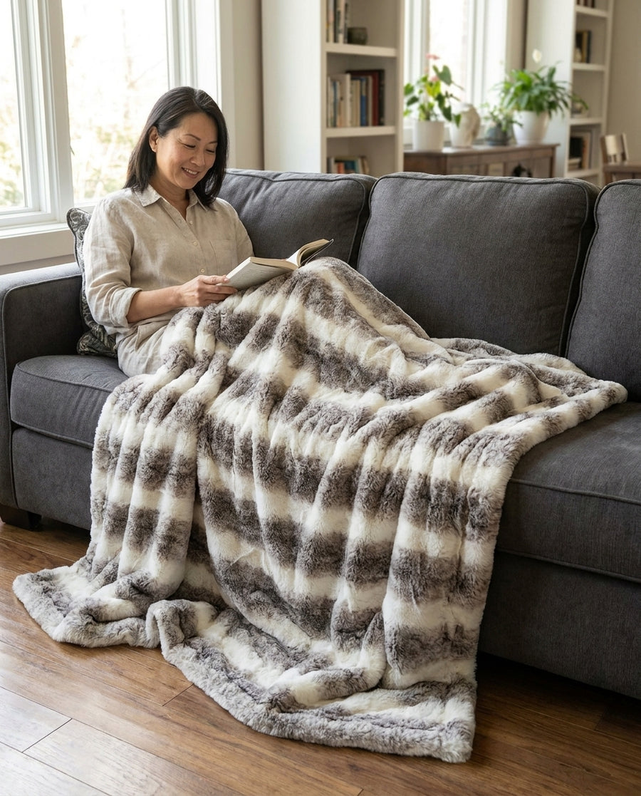 Arctic Chinchilla Fig Minky Blanket